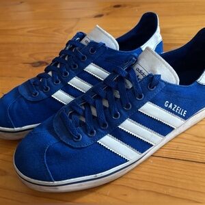 adidas Gazelle Sneakers in Blue and White - Men's Size 8